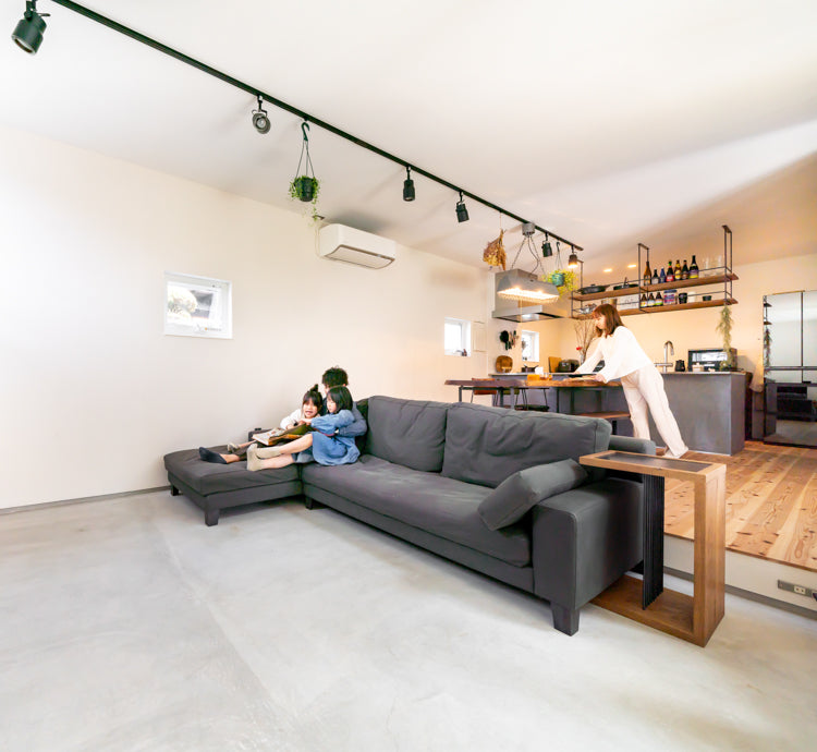 shopify_top_mobail_01.jpg?v=