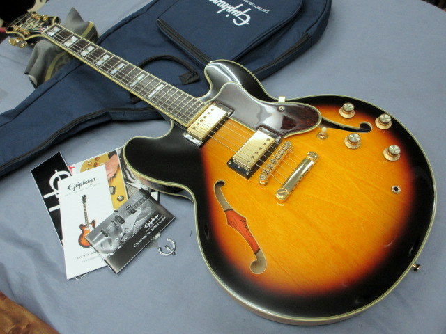 セミアコ エピフォン シェラトン II PRO VS