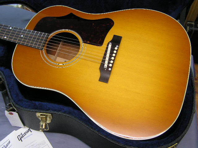 Gibson Custom Shop 1960s J-45 ADJ CS – 神戸ギターショップ B-West