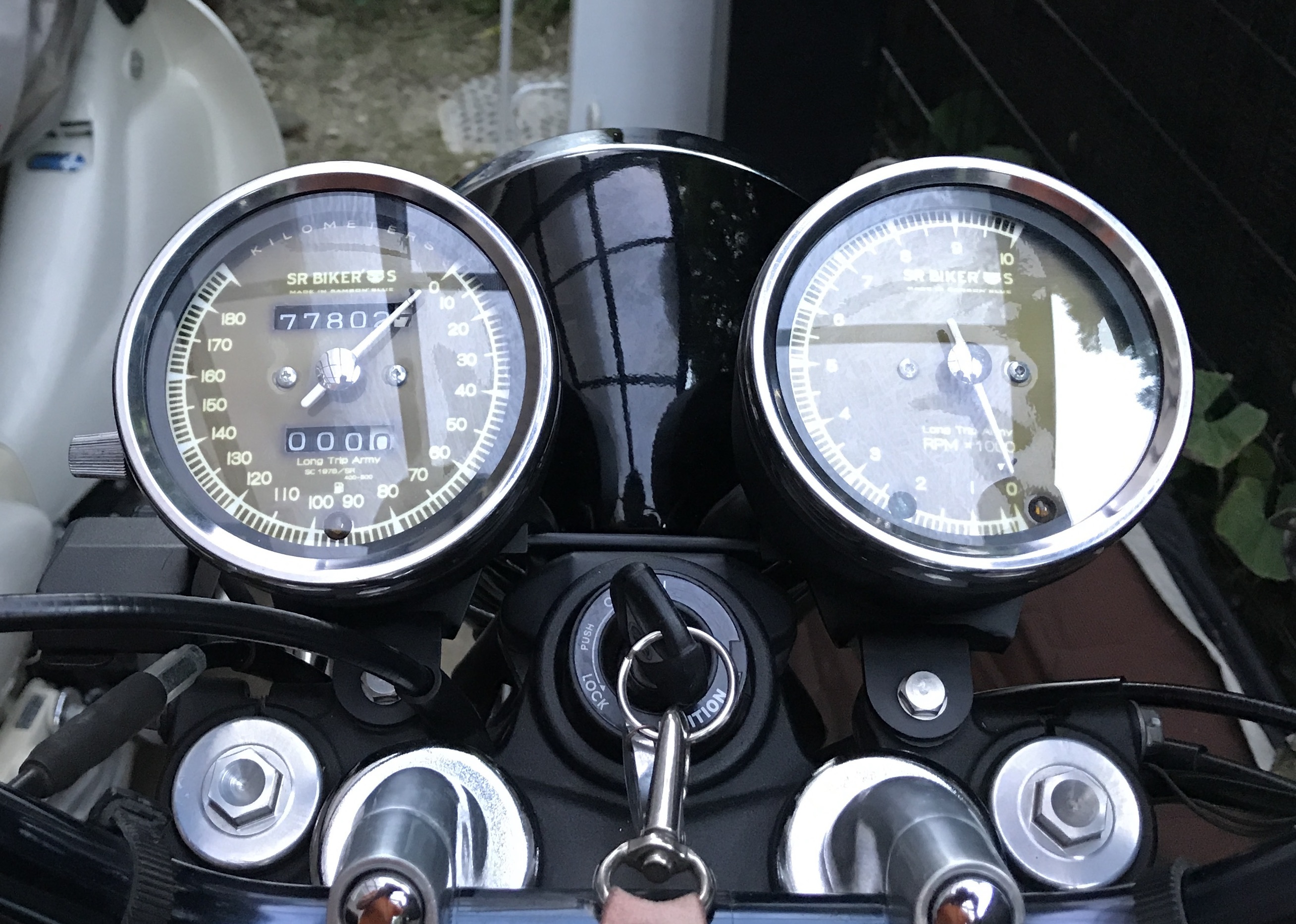 オレンジブルーバード タコメーター sr400