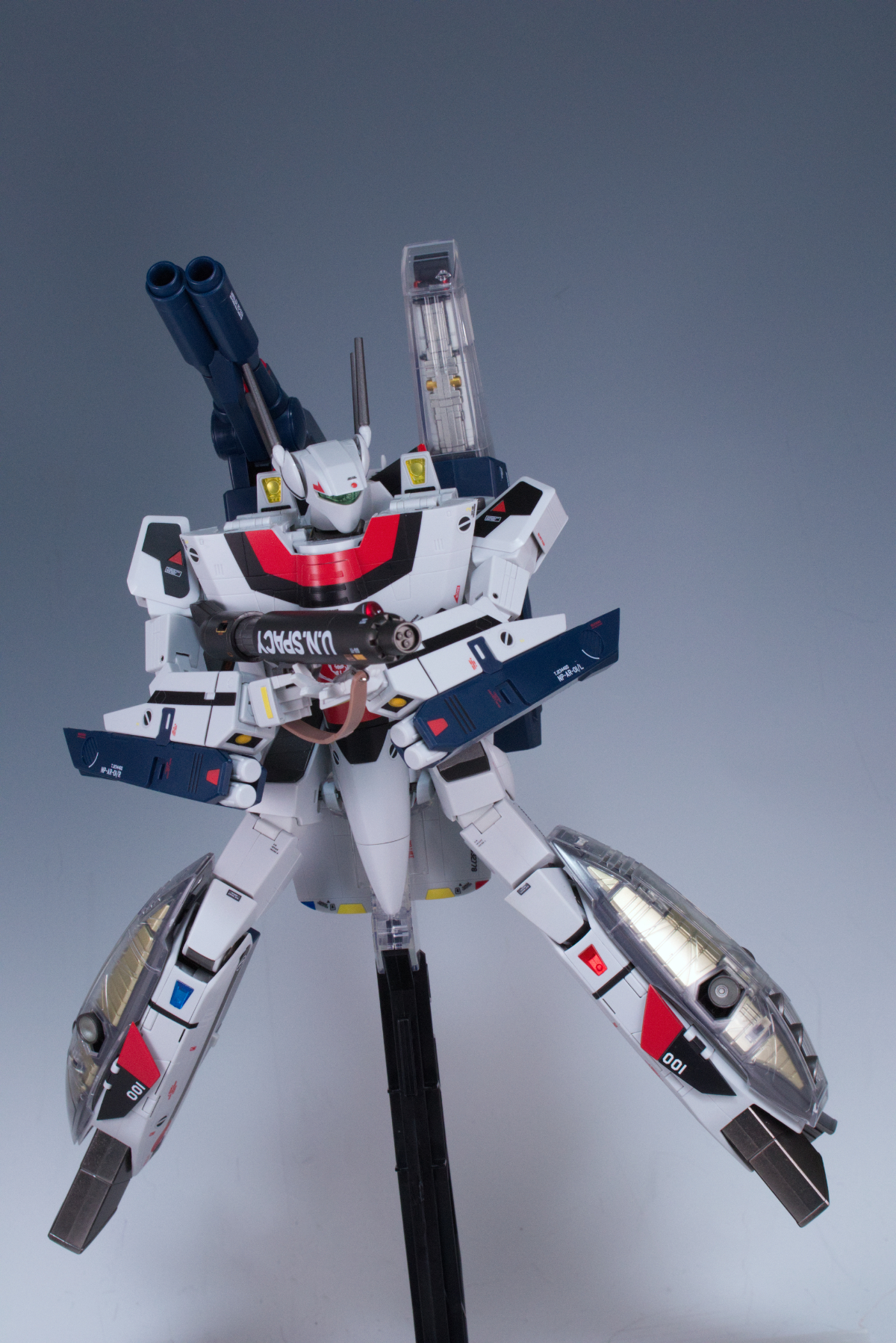DX超合金 VF-1S ストライクバルキリー 一条輝機 メカニック
