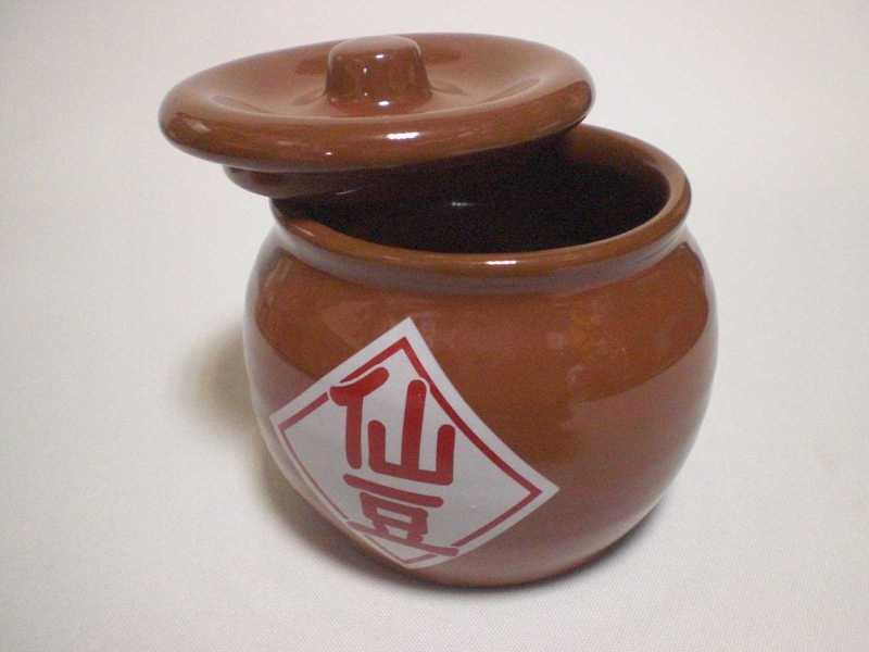 今日のDBグッズ その112】 ドラゴンボール 陶器の仙豆壺＆仙豆風