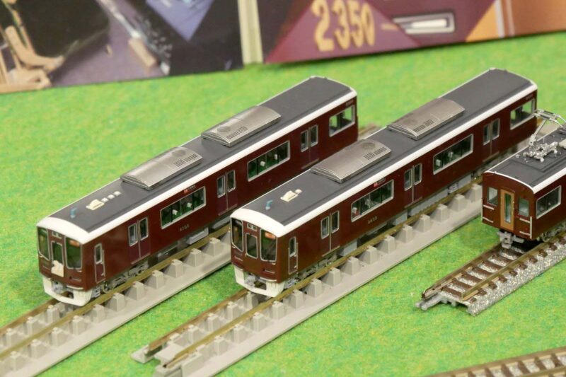 プライベース車単品も！KATOから阪急新2300系が6～7月発売
