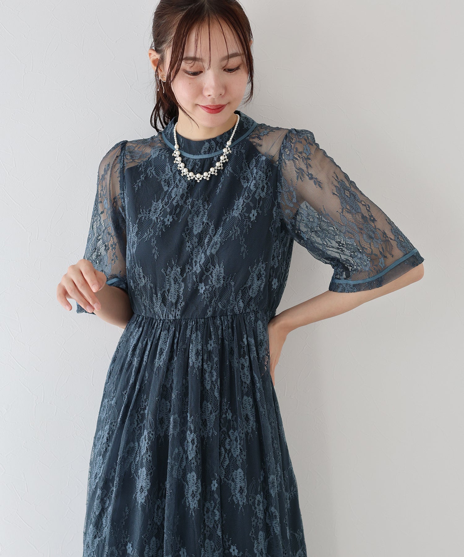 バックリボンレースパーティードレス – BLUE ONLINE