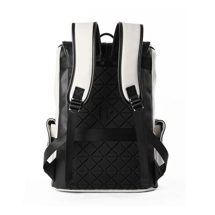 大人のおしゃれ】ブリストル フラップリュック by BRODERIK - Broderik