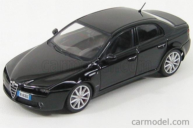 アルファロメオミニチャンプス1600GTA 1965 1/43 1/43 Minichamps Alfa