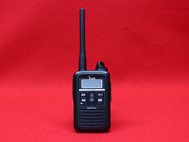 ICOM IC-3STトランシーバー無線機2台セット+充電器+AC電源お得 美品 IC