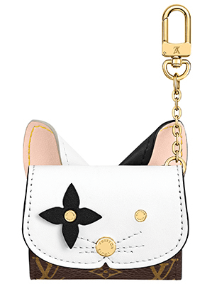 ヴィトンから猫のイヤホンケースが登場！お値段はAirPods Proより高価