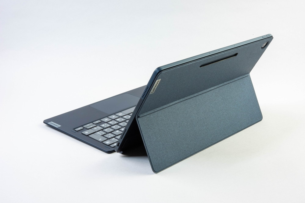 IdeaPad Duet 560 Chromebook、画面は大きく美しくなったがキーボード
