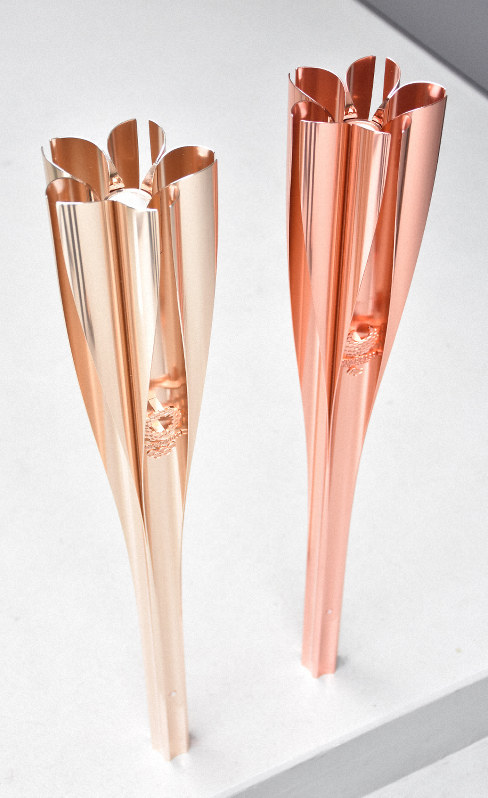 オリンピック 東京2020 聖火 トーチ キーホルダー ミニチュア