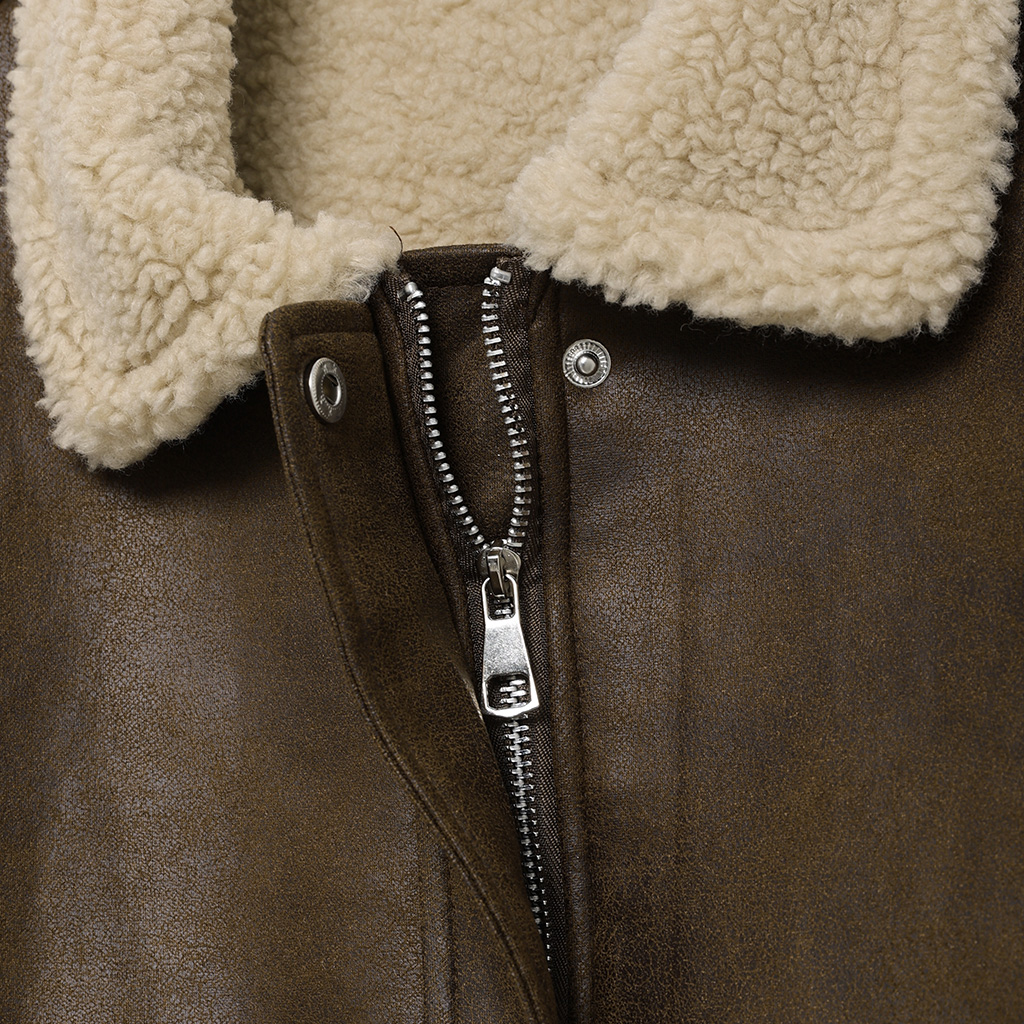 ブークレカラークロップドムートンジャケット | ファッション通販