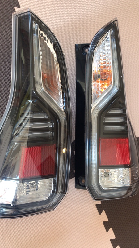 ぱぴこ c27 セレナ e-POWER前期 クリアテールランプ ぱぴこ c27 セレナ