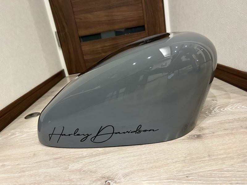 サイモンカスタム社製タンクカバー xl1200x ハーレーフォーティー