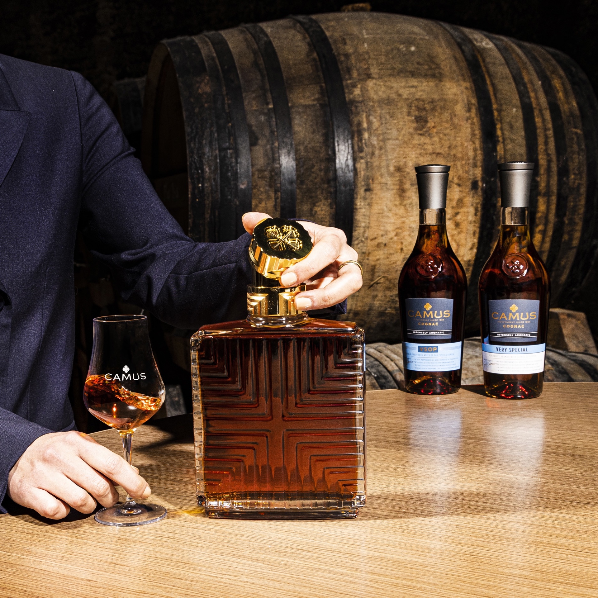 ☆CAMUS SPECIAL RESERVE カミュ スペシャル リザーブ ブック ひまわり