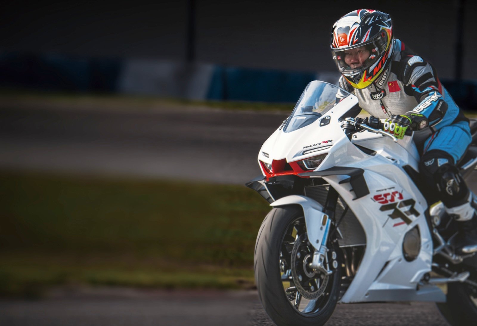 ZXMOTO makes its European debut | Visordown
