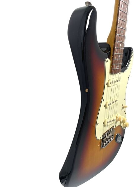 美品・全て純正】フェンダージャパン Fender Japan ST62-DMC Fender