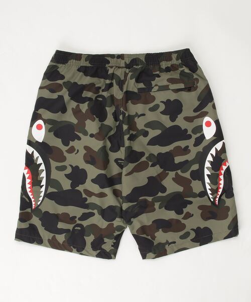 A BATHING APE（アベイシングエイプ）の「1ST CAMO SIDE SHARK BEACH