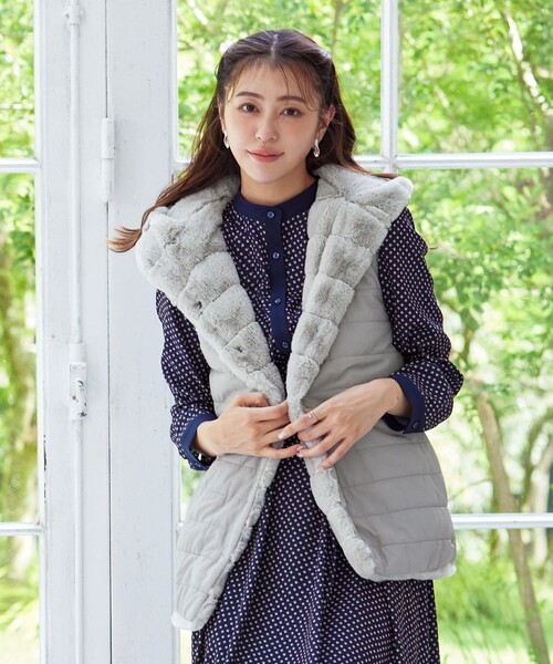 2WAY】着回し自由のリバーシブルキルトフェイクファーベスト（ダウン