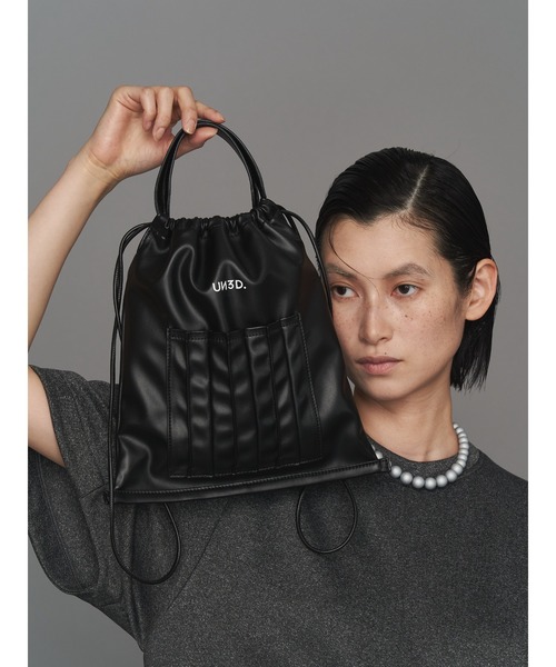 奥入瀬渓流 新緑 油絵 F6号 サイン入り 額入り 斉藤孝治 新緑の季節です