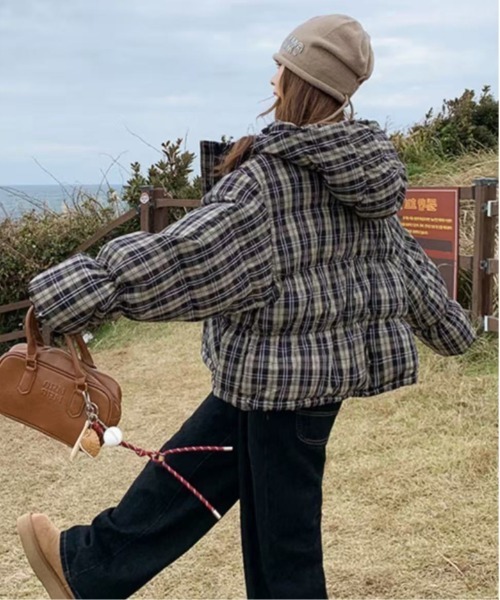 チェック柄フード付き中綿ジャケット（ダウンジャケット/コート