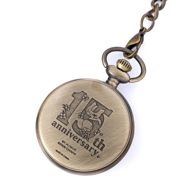 夏目友人帳」ニャンコ先生が懐中時計に♪ 15周年記念ロゴをデザイン