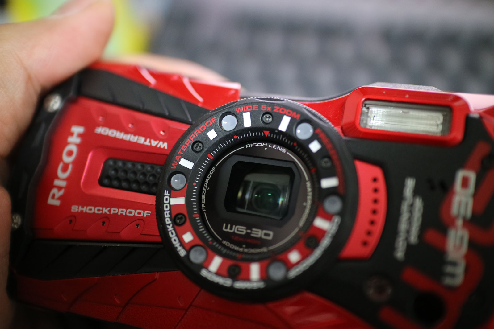 動作確認済 RICOH WG-30 デジタルカメラ リコー RICOH WG-30 価格比較