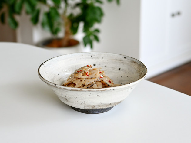 増田勉 刷毛目平底鉢