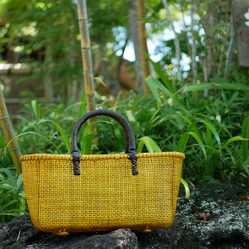 籐四ツ目編み横長バッグ | 竹巧彩 | 公式ウェブサイトｰ竹のバッグ