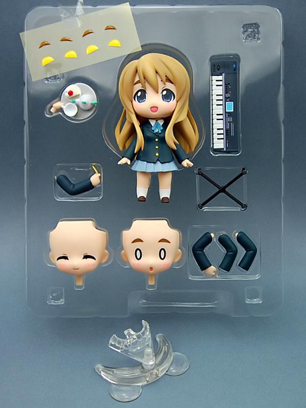 ねんどろいど けいおん 琴吹 紬 レビュー: 地球座日記