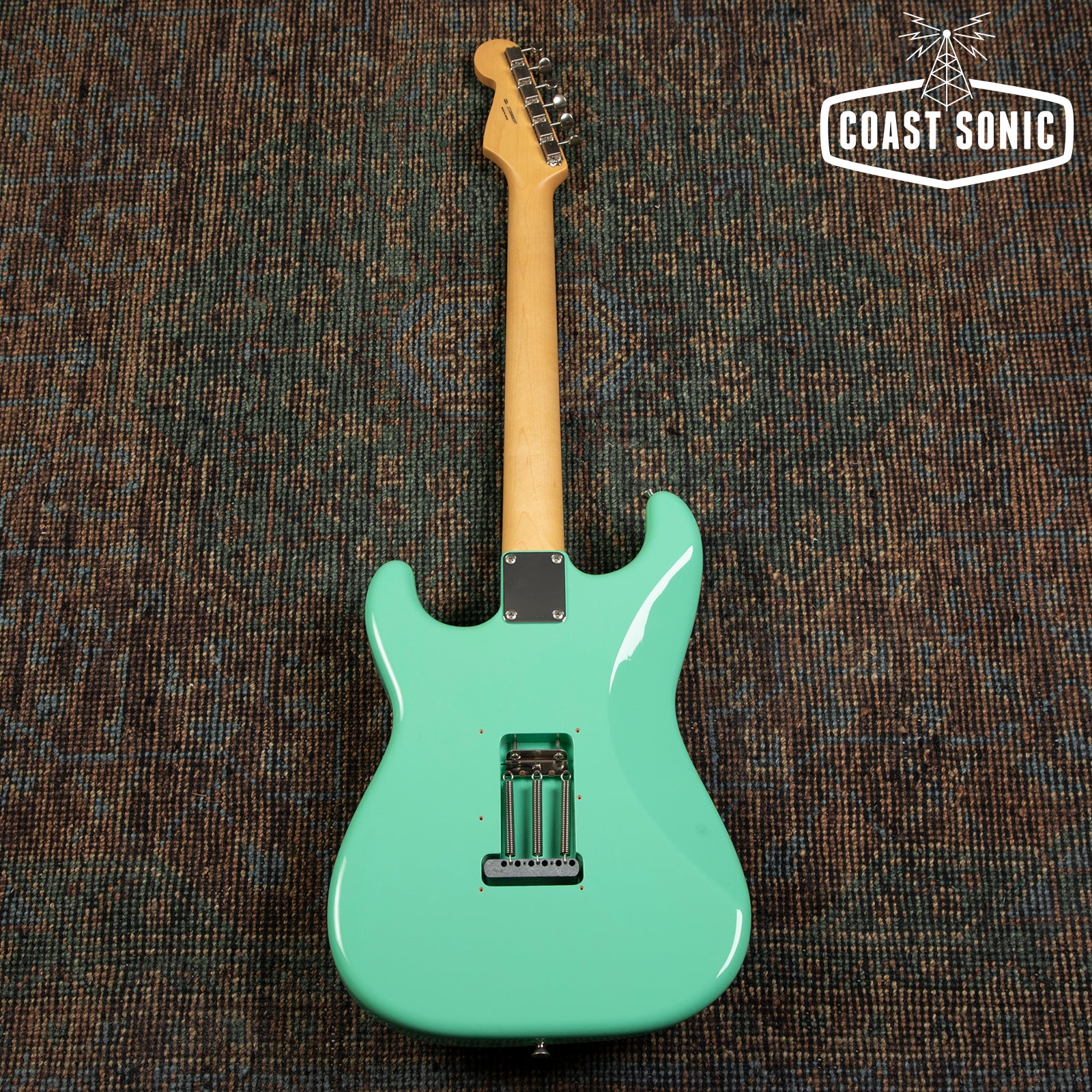 2020 Fender Hybrid 60's Stratocaster made in Japan -Surf Green