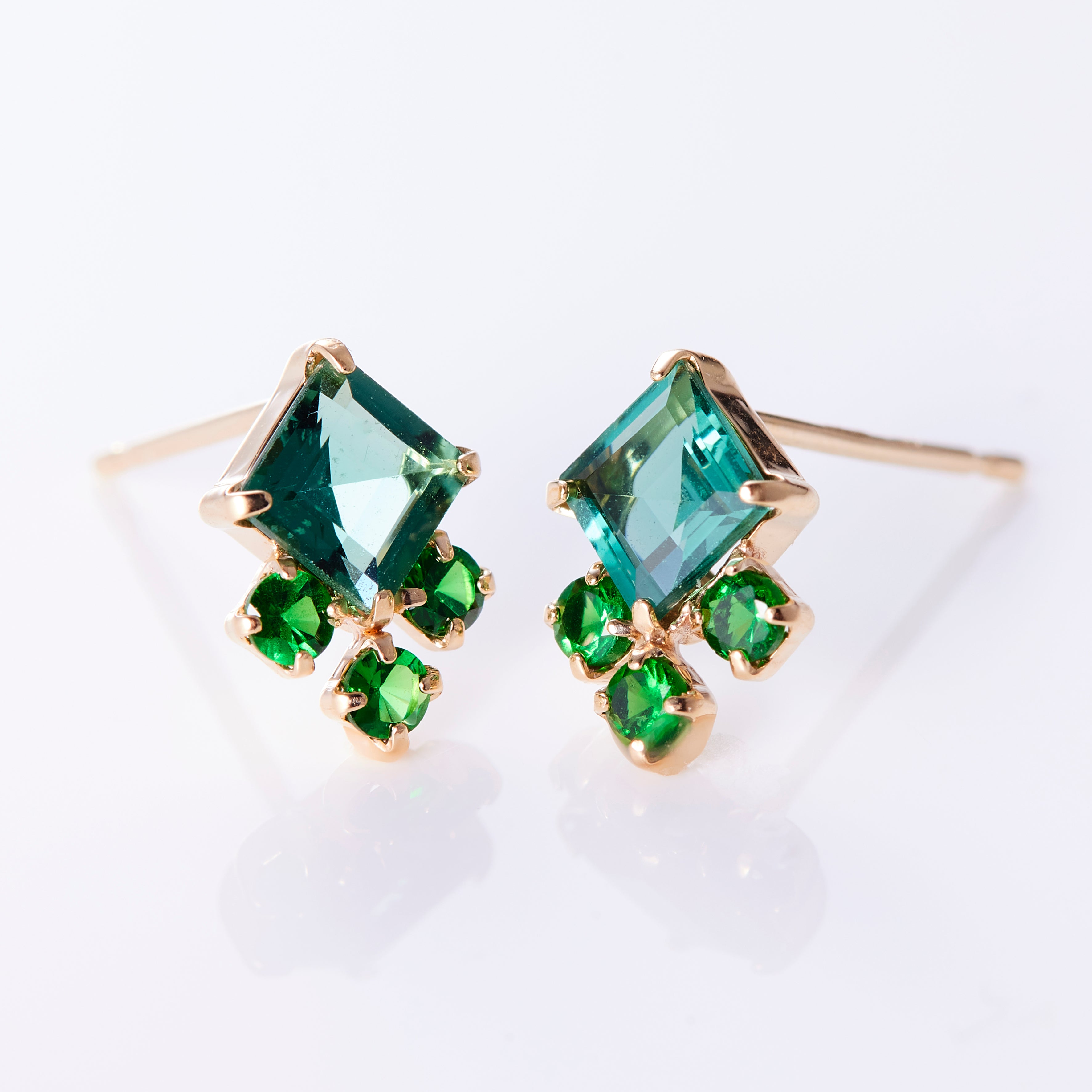 K10YG グリーンクォーツ スクエアピアス｜コンアフェット 未使用 con