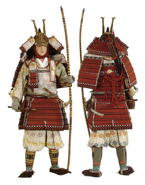 日本の甲冑 | 日本服飾史 挟箱 鎧櫃 家紋 背負箪笥 武具 刀剣 千両箱