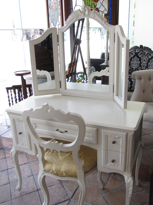 ロココ調 アンティーク 猫足 ドレッサー 三面ミラー ロココ調