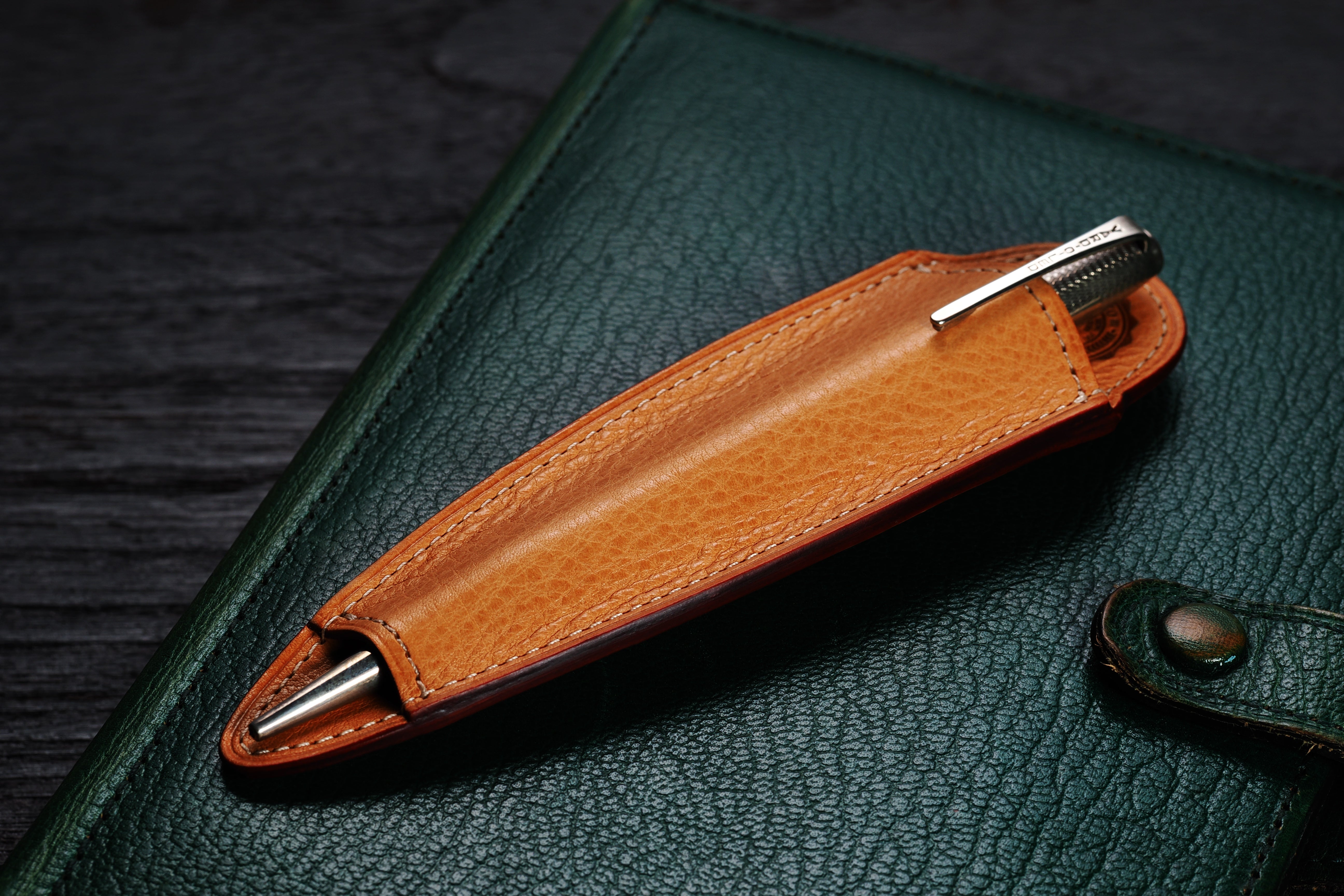 希少】美しいフォルム！ ヴァルドマン 1本挿ペンケース 本革 希少