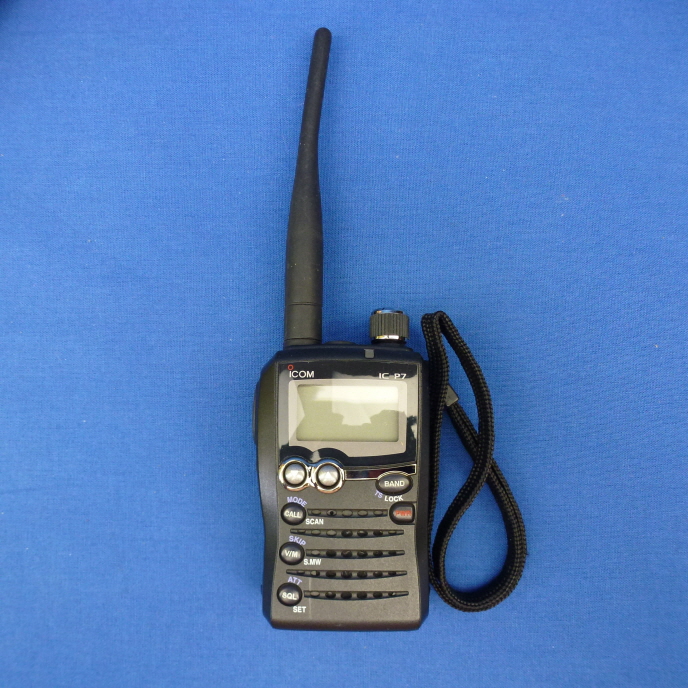 Icom IC-P7 バッテリー・充電器付き Icom IC-P7 バッテリー・充電器
