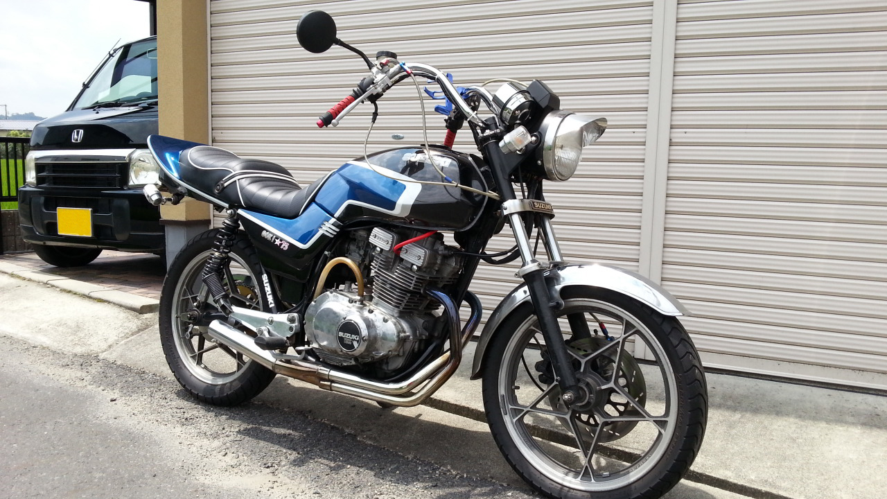 GSX250EゴキGSX400E ゴキ ＠社外＠ タンク キヤップ ロック 鍵付き