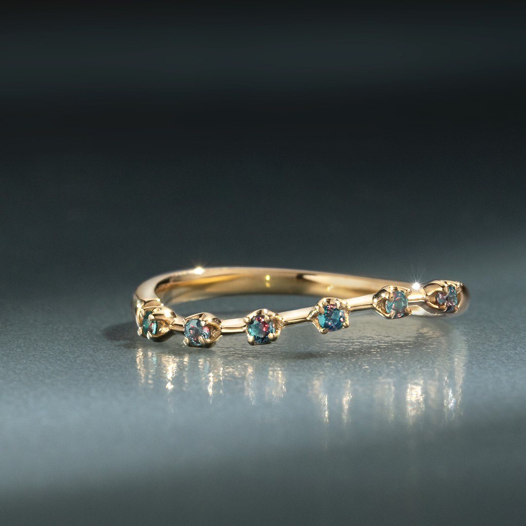 ビズー公式】アレキサンドライト K18/PT リング・デリヴレール| 誕生石