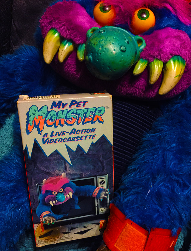 My Pet Monster! | Dinosaur Dracula!