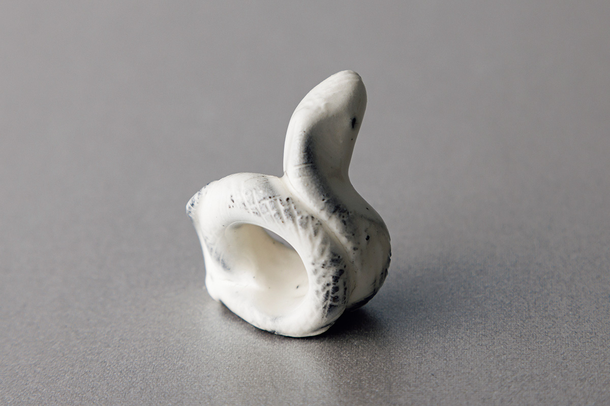 心が和む、ずっと美しいデザイン《鈴木 環 ピジョンカップと干支の