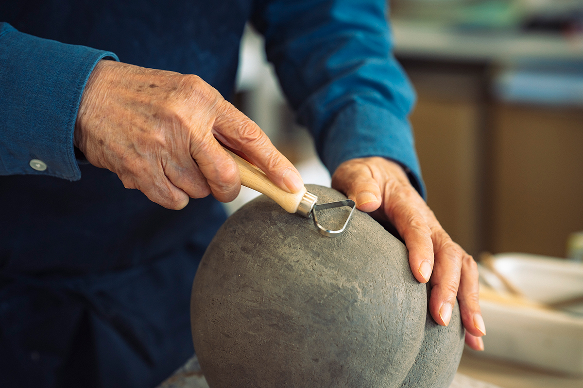 デザイナー・陶芸家《石本 藤雄》マリメッコ、アラビアで50年間活躍