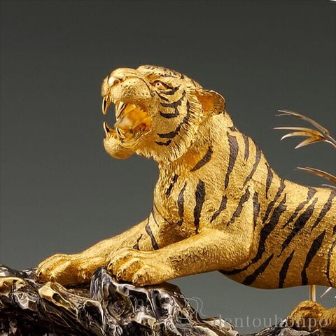 dショッピング |純金 猛虎 B 180g ( 光則（金工芸） 木札名入れ有料