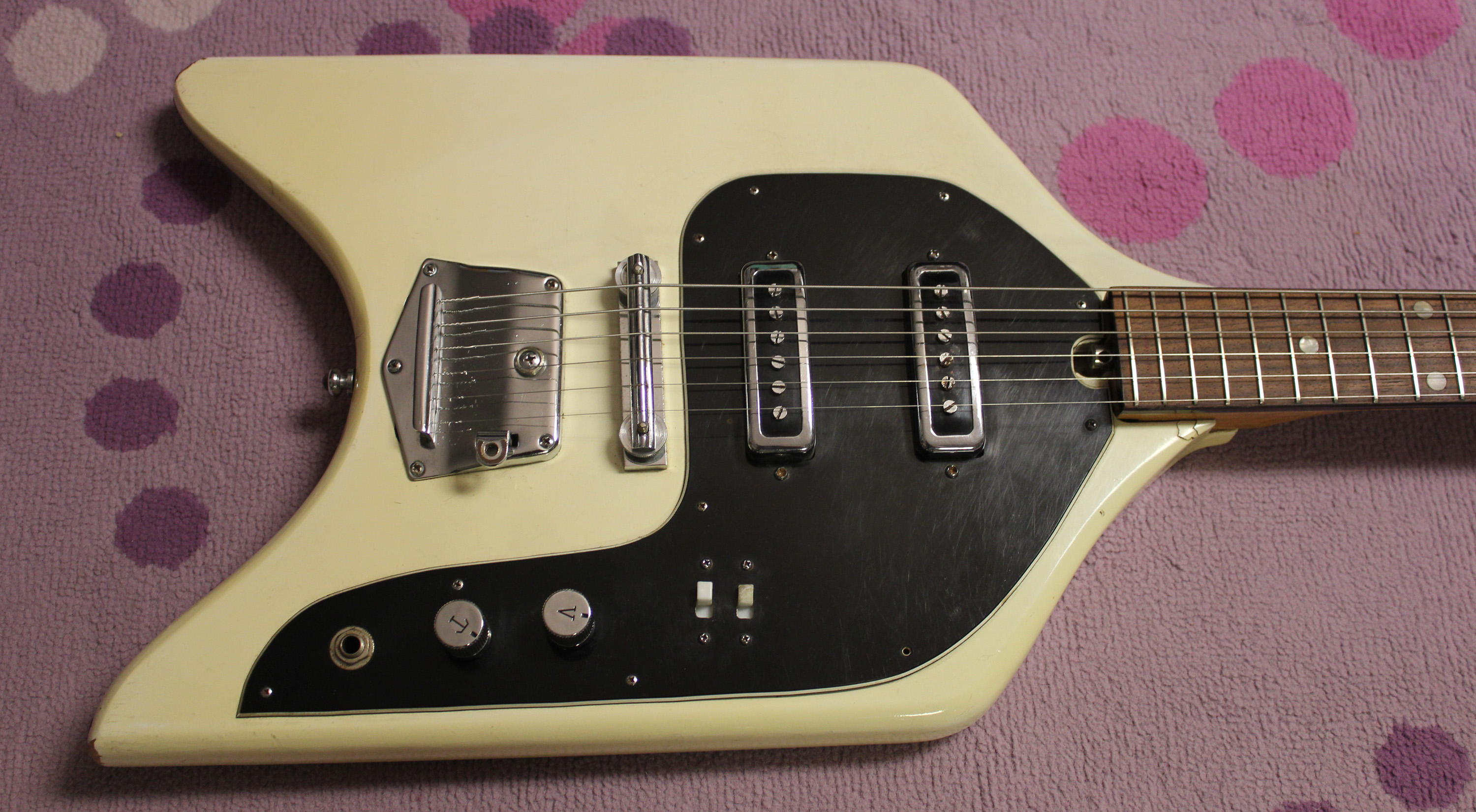 1968 Kawai/Kingston Flying Wedge Guitar (Eko Rokes Copy