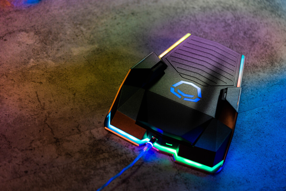 MSIのゲーミングフットペダルがKickstarterに登場 | Dream Seed