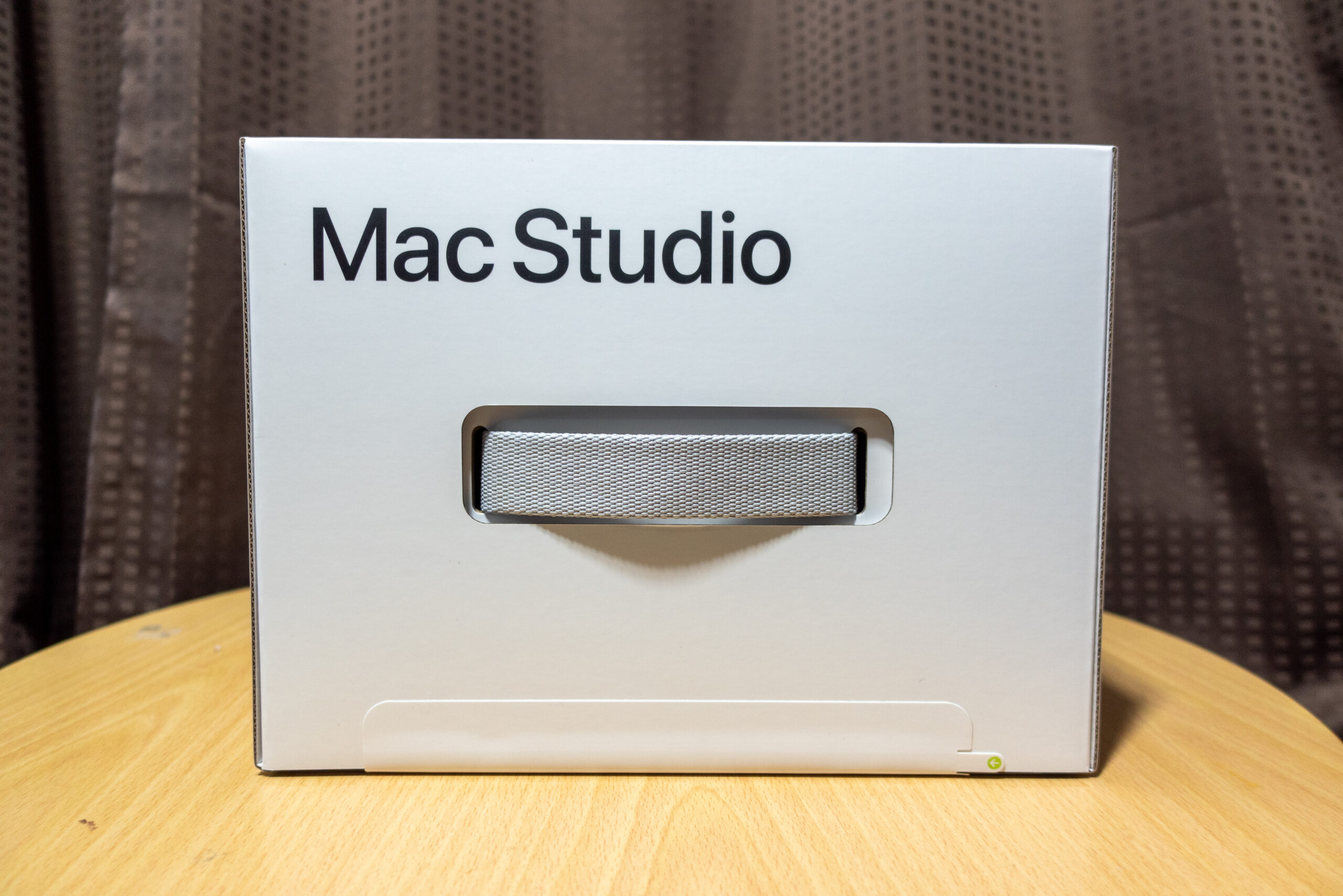 Mac studio 初期吊るしモデル（多分） Mac studio 初期吊るしモデル
