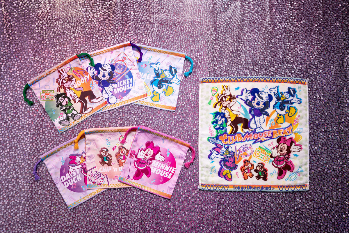 ステージそっくりなコレクションケースも！東京ディズニーランド