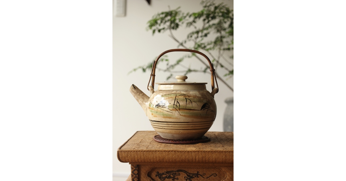 皆川マスか 益子焼 山水 土瓶 急須 P345｜骨董店 のびる 古美術 骨董