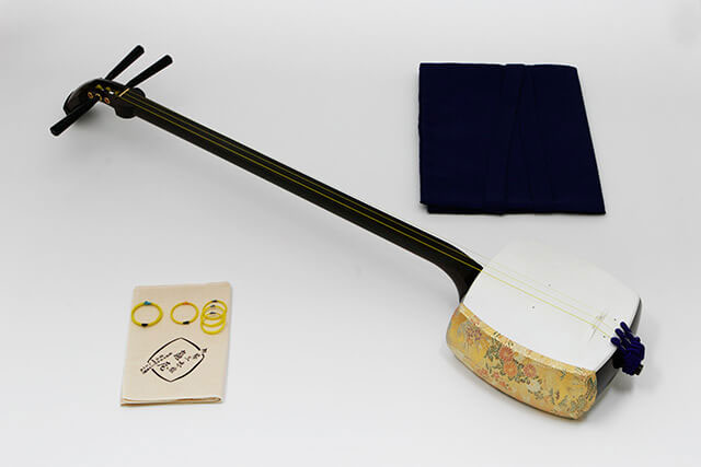 最高級 黒水牛 金属入り 三味線 撥 バチ ばち 津軽三味線 長唄 民謡