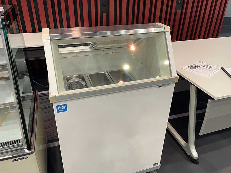 ジェラートショーケース レンタルは東京 大阪 全国対応イベント21！