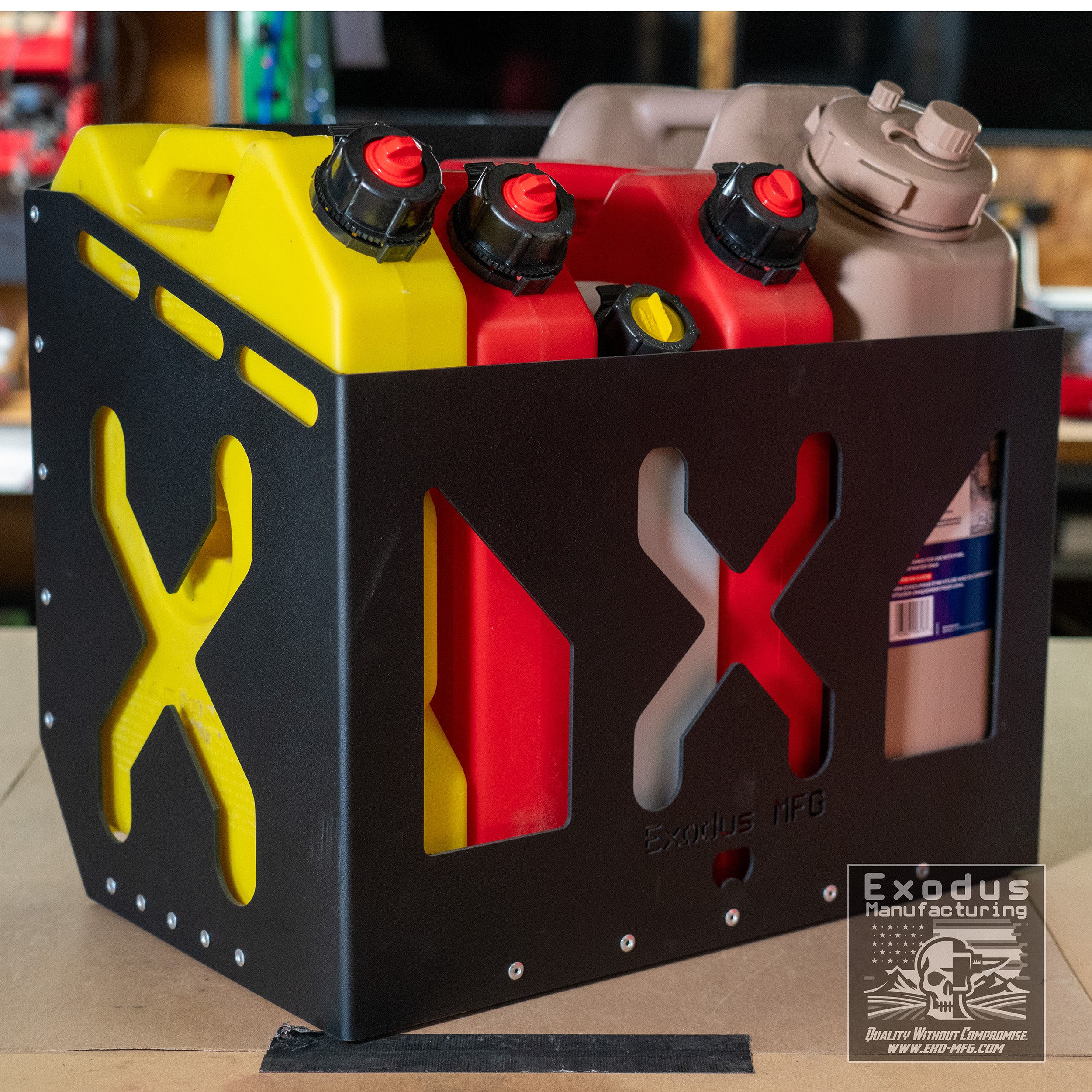 Triple Jerry Can/6 RotoPax Holder - Standard – Exodus Manufacturing
