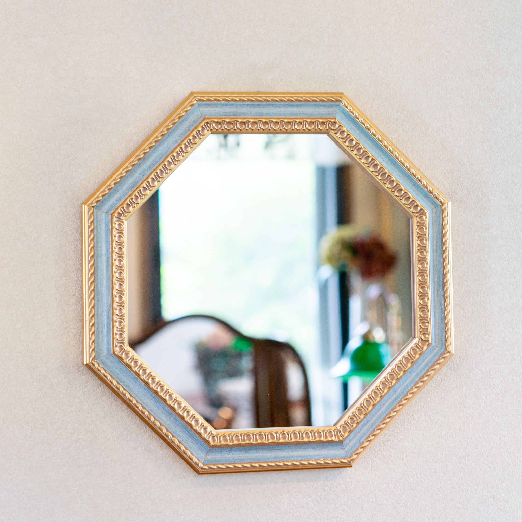 ハンドメード 銅製の鏡付き 壁飾り ハンドメード 銅製の鏡付き 壁飾り